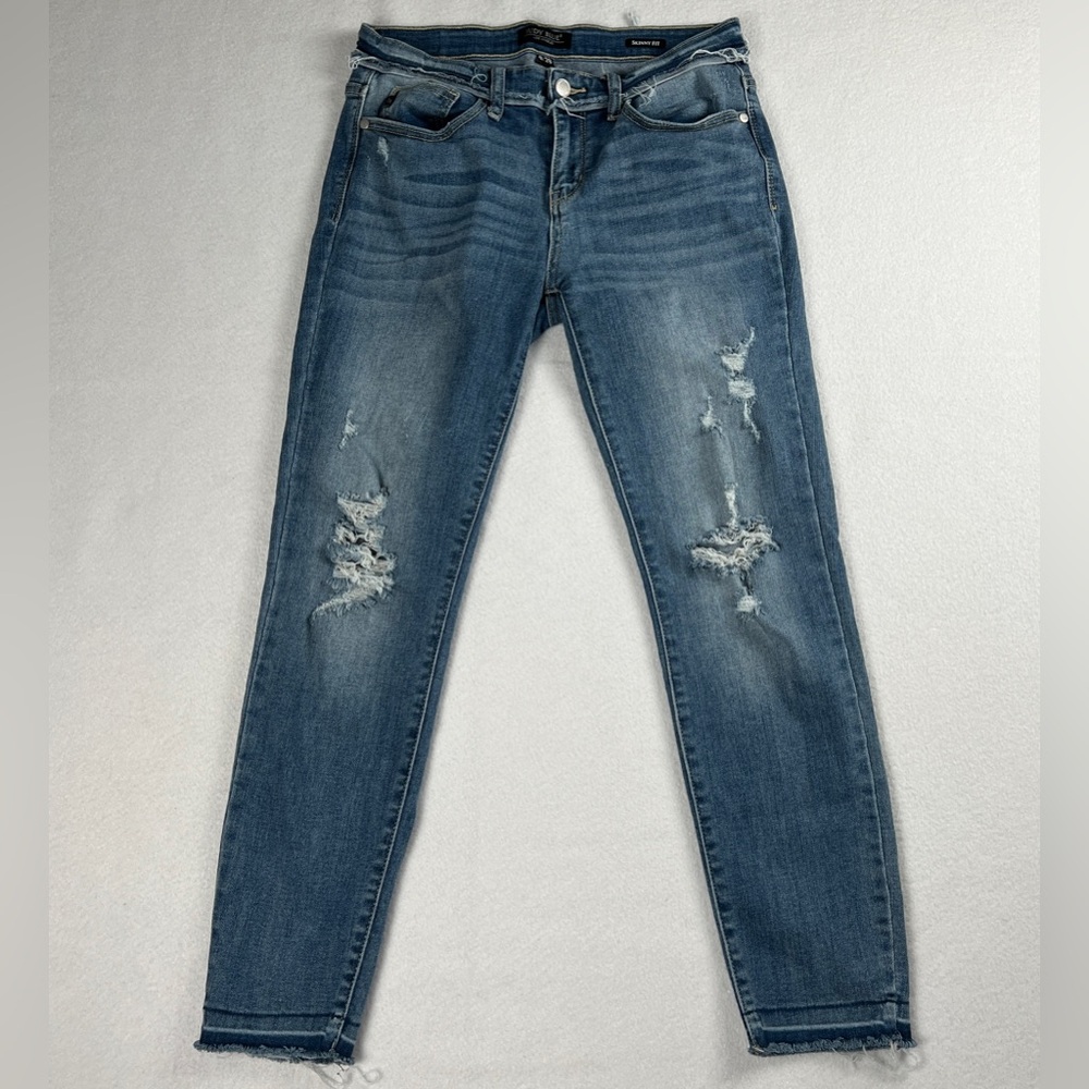 Judy Blue Women's Skinny Fit Distressed Crop Raw Hem Sz 29 JB82357MD